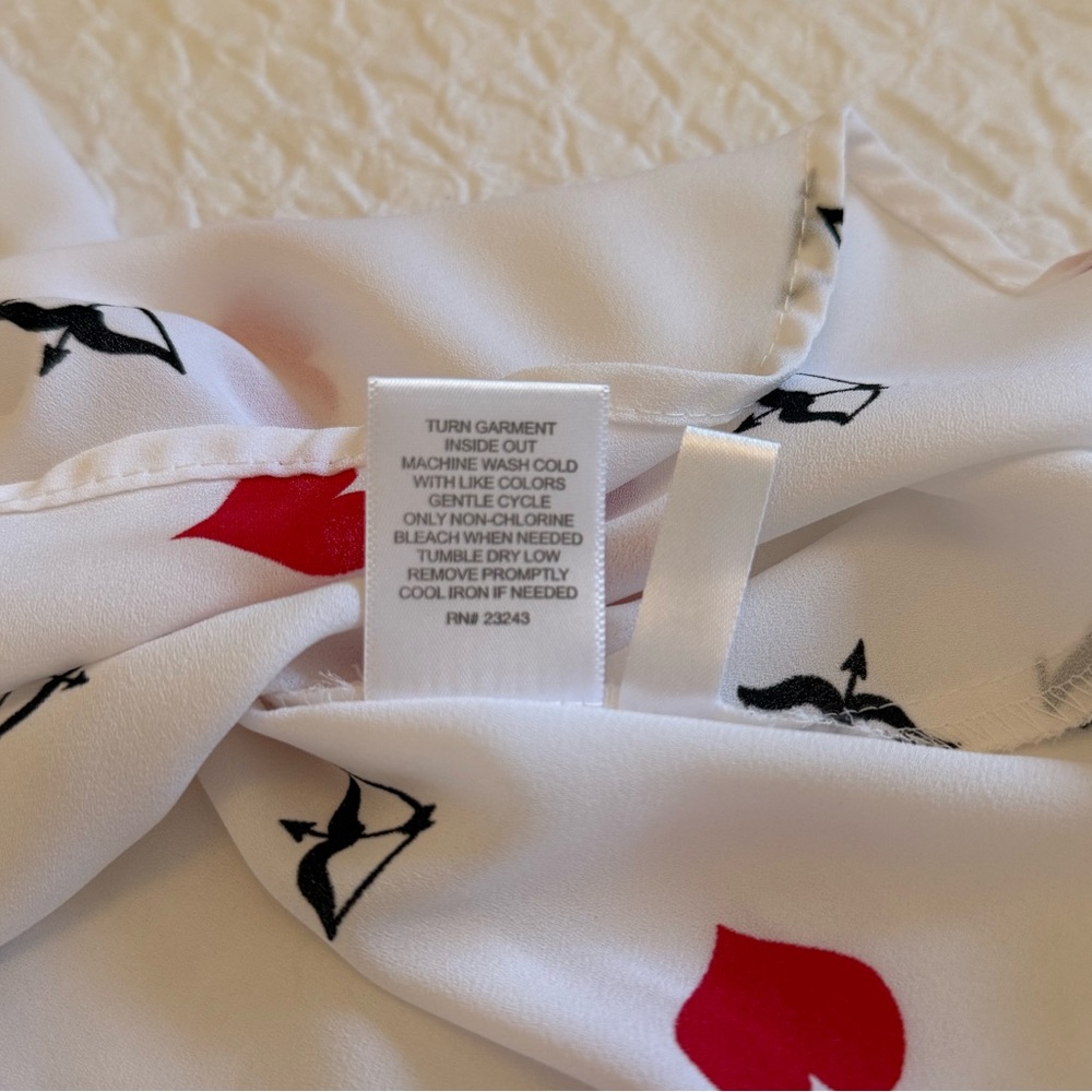Soho Heart Print Button-Down Shirt – Size XL | White with Red & Pink Hearts - Picture 11 of 11